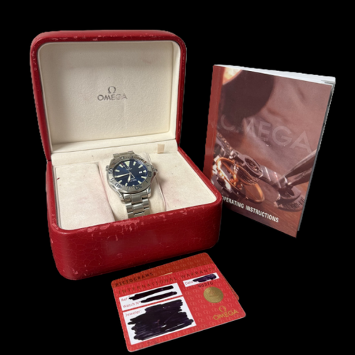 Montre Omega Seamaster 300M - Montre homme quartz acier cadran bleu 41 mm 58 Facettes MT41747