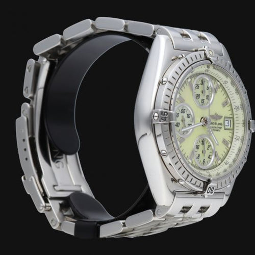 Montre Breitling Chronomat - Montre chronographe automatique acier 39 mm 58 Facettes MT42006