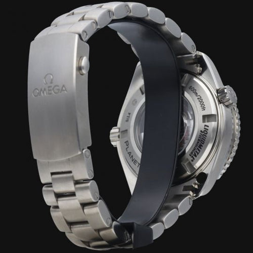 Montre Omega Seamaster Planet Ocean - Montre homme en titane 600 m 58 Facettes MT43350
