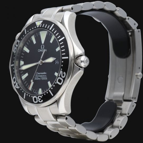 Montre Omega Seamaster 300M - Montre homme en acier, cadran noir 58 Facettes MT43664