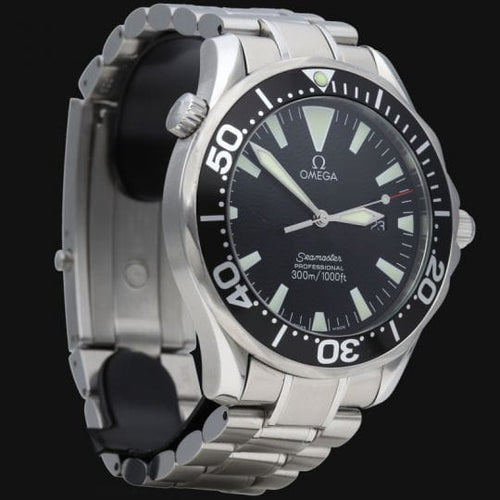 Montre Omega Seamaster 300M - Montre homme en acier, cadran noir 58 Facettes MT43664