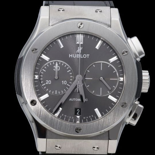 Montre Hublot Classic Fusion - Montre chronographe en titane 45 mm 58 Facettes MT43955