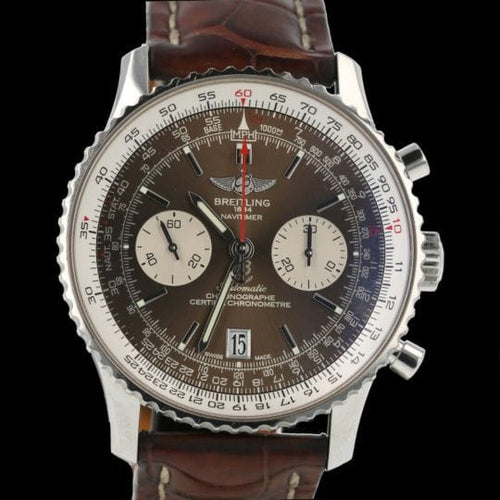 Montre Breitling Navitimer B01 - Montre chronographe automatique 43 mm 58 Facettes MT43397