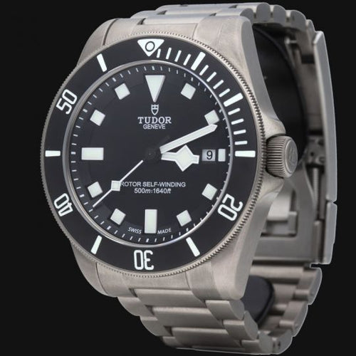 Montre Tudor Pelagos - Montre automatique homme en titane 42 mm 58 Facettes MT43920