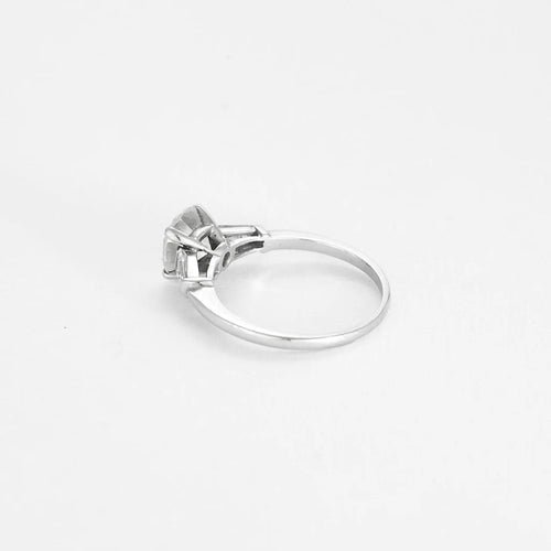 Bague 53 Solitaire en platine et diamants 58 Facettes B250574