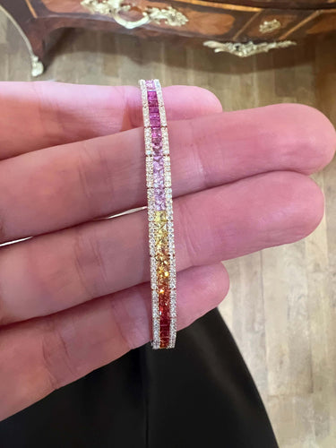 Bracelet Bracelet tennis en or rose 18 carats, saphirs arc-en-ciel et diamants 58 Facettes BRA92