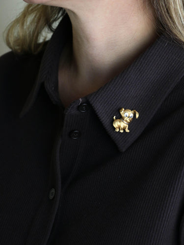 Broche Broche vintage chien or jaune email 58 Facettes 1211.6