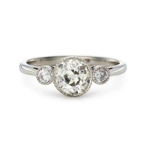 Bague Bague trois pierres en platine avec diamants taille Old Mine 1,40 ct 58 Facettes EW-0021