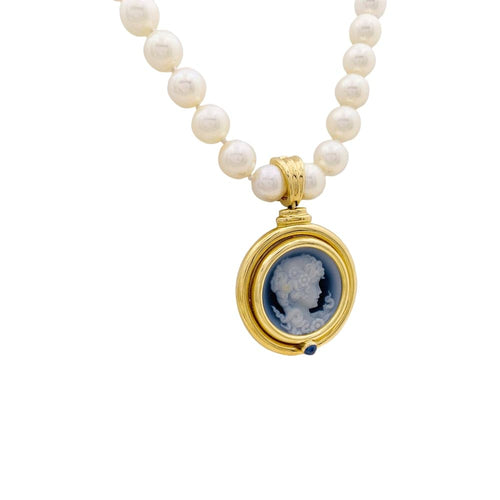 Collier Collier or jaune, perles de culture, camée onyx. 58 Facettes 34595
