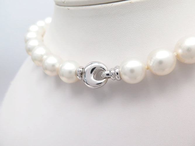 Collier collier de 29 perles des mers du sud & or gris 18k pls 58 Facettes 273028
