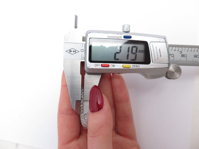 Broche broche 1960 sertie diamants baguette & ronds 9ct platine 15.4gr 58 Facettes 273027