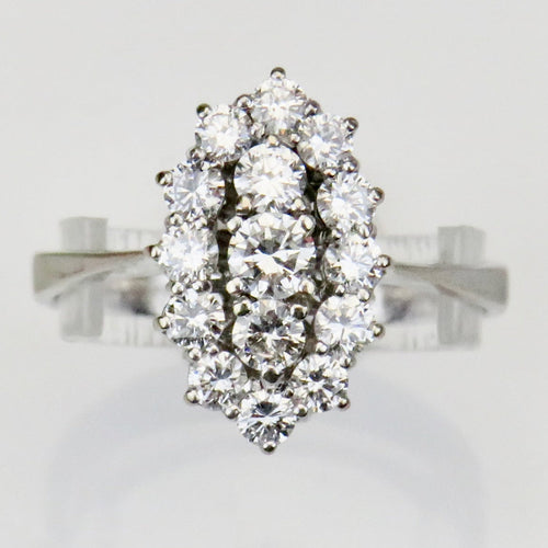Bague 57 Bague en or blanc 14 carats avec diamants 58 Facettes 2832