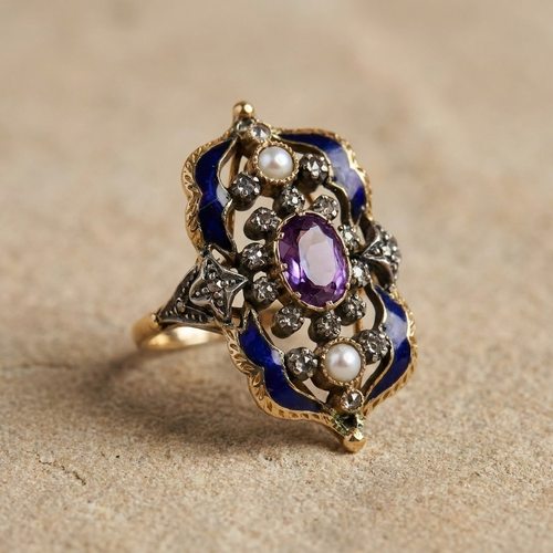 https://cdn.shopify.com/s/files/1/0442/6560/3235/files/Jugendstilring-mit-Amethyst-Diamantrosen-und-P-625.png?v=1792754355