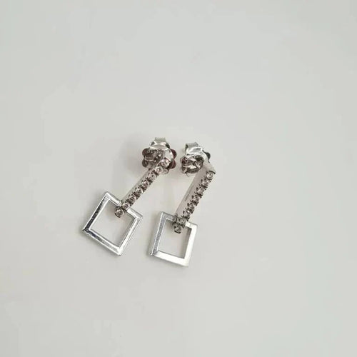 Boucles d'oreilles Boucles d'oreilles carrées en or blanc 18k serties de diamants 58 Facettes
