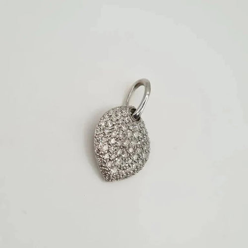 Pendentif Pendentif en or blanc 18 carats et diamants naturels 58 Facettes