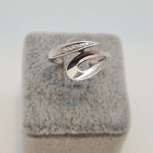 Bague 55 Bague en or blanc 18 carats 58 Facettes