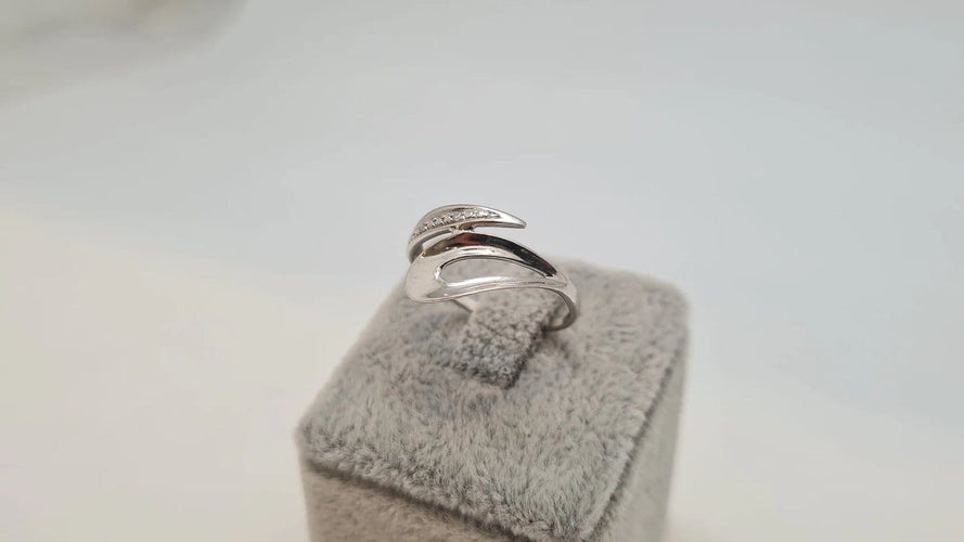 Bague 55 Bague en or blanc 18 carats 58 Facettes