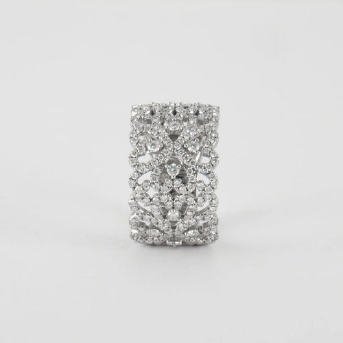 Bague 53 Bague en or blanc et diamants 58 Facettes