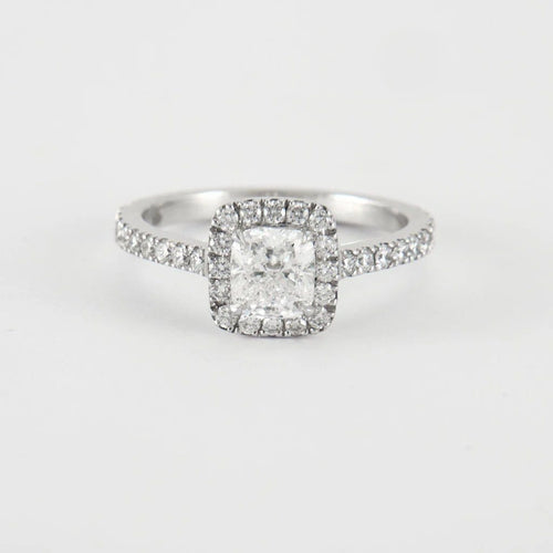 Bague 50 Bague en or blanc 18 carats et diamants 58 Facettes