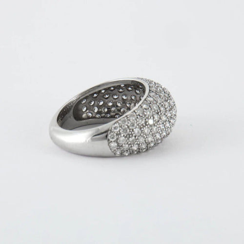 Bague 52 Bague en or blanc 18 ct et diamants 58 Facettes