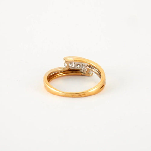 Bague 57 Bague en or jaune 18 ct et diamants 58 Facettes