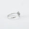 Bague 53 Bague en or blanc 18 ct et diamants 58 Facettes