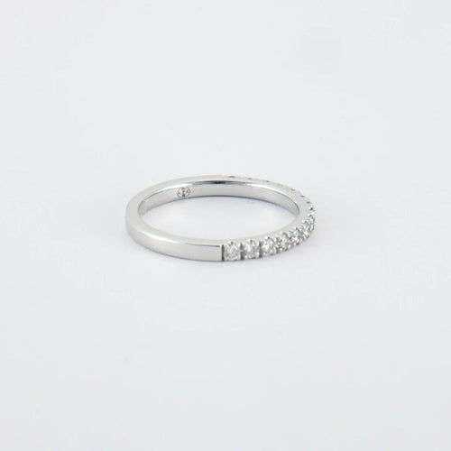 Bague 50 Bague en or blanc et diamants 58 Facettes