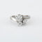 Bague 50 Bague en or blanc 18 ct et diamants 58 Facettes
