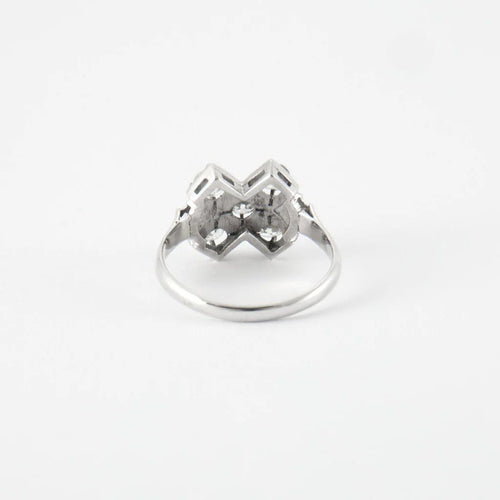 Bague 52 Bague en or blanc 18 ct et diamants 58 Facettes