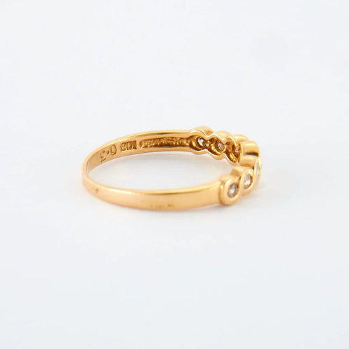 Bague 55 Bague en or jaune et diamants 58 Facettes