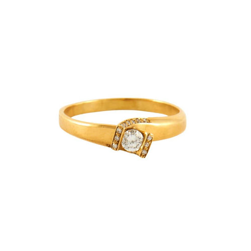 Bague 67 Bague en or jaune 18 ct et diamants 58 Facettes