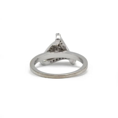 Bague 52 Solitaire accompagné triangle - Bague en or blanc 750 et diamants 58 Facettes 250469R
