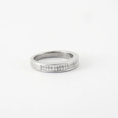 Bague 54.5 Bague en or blanc 18 carats et diamants 58 Facettes
