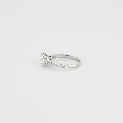 Bague 47 Bague en or blanc et diamants 1,23 ct 58 Facettes