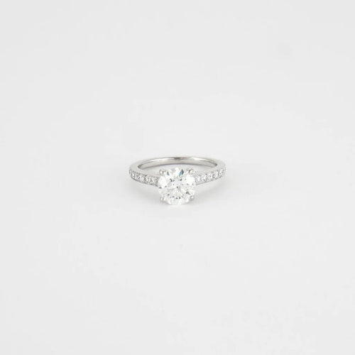 Bague 47 Bague en or blanc et diamants 1,23 ct 58 Facettes