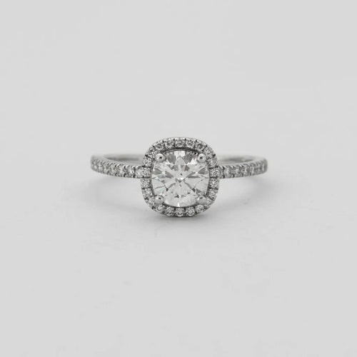 Bague 51 Bague en or blanc 18 carats et diamants 58 Facettes