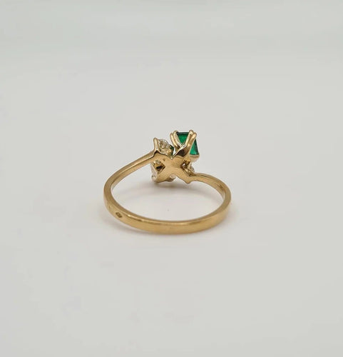Bague 49.5 Bague en or jaune 18 carats, émeraude et diamants 58 Facettes