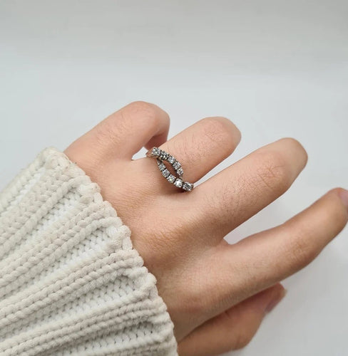 Bague 55.5 Bague en or blanc sertie de diamants naturels 58 Facettes