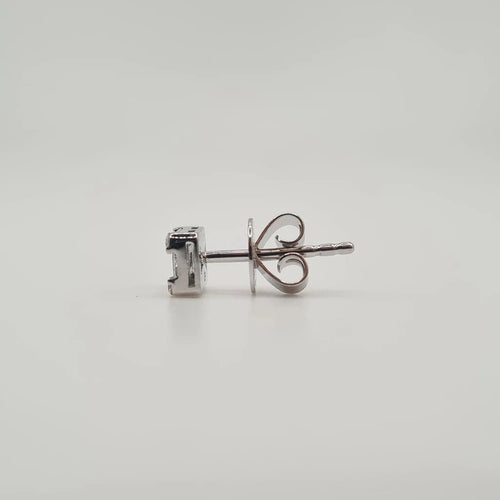 Boucles d'oreilles Boucles d'oreilles en or blanc et diamants baguettes 58 Facettes