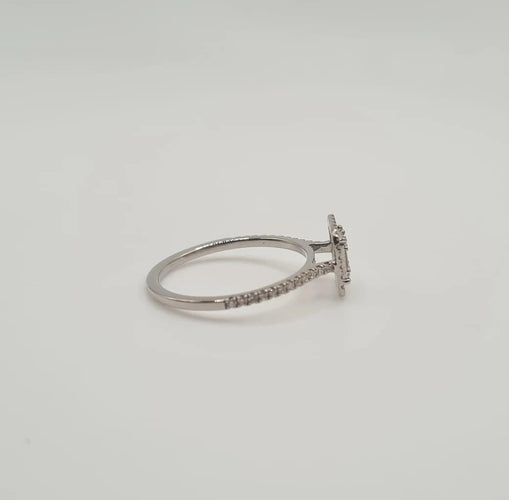 Bague 53 Bague en or blanc sertie de diamants baguettes 58 Facettes