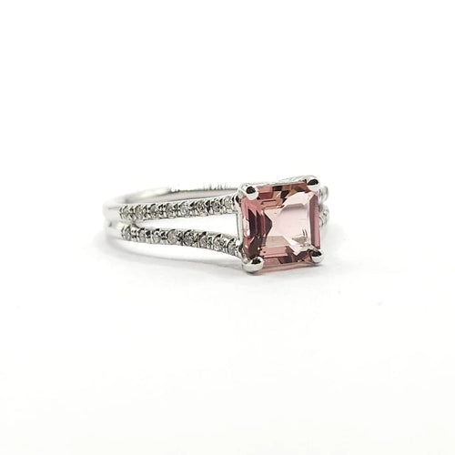 Bague 49 Bague en or blanc 18 carats, tourmaline et diamants 58 Facettes