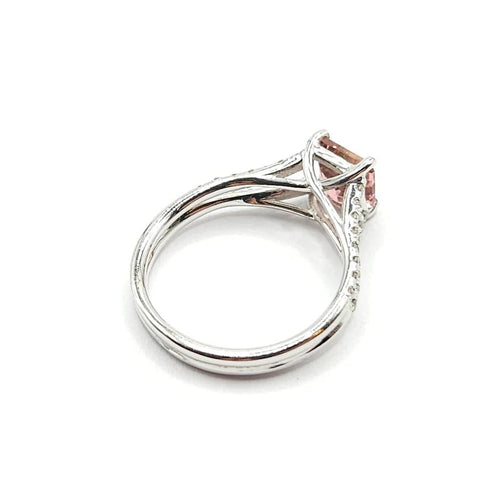 Bague 49 Bague en or blanc 18 carats, tourmaline et diamants 58 Facettes