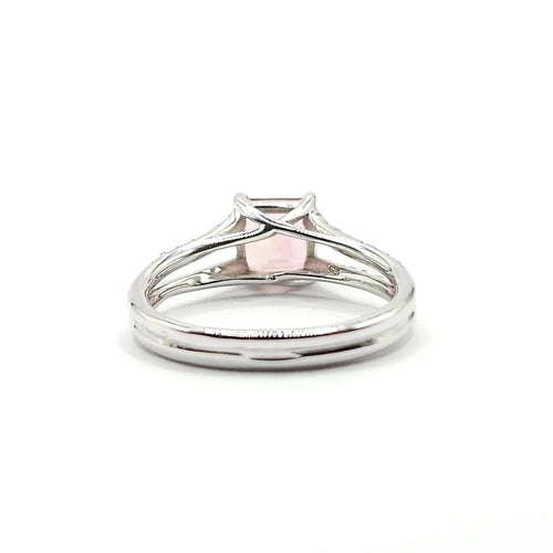 Bague 49 Bague en or blanc 18 carats, tourmaline et diamants 58 Facettes