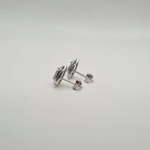 Boucles d'oreilles Boucles d'oreilles en or blanc 18 carats et diamants 58 Facettes
