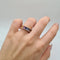 Bague 53 Bague en or rose 18 carats, diamants et saphirs multicolores 58 Facettes