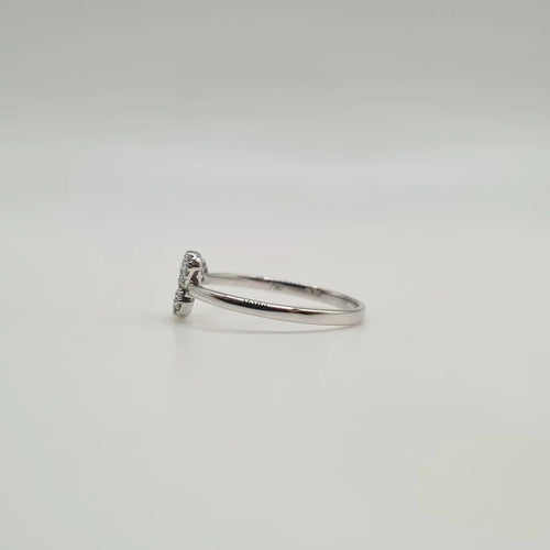 Bague 51.5 Bague papillon en or blanc et diamants 58 Facettes