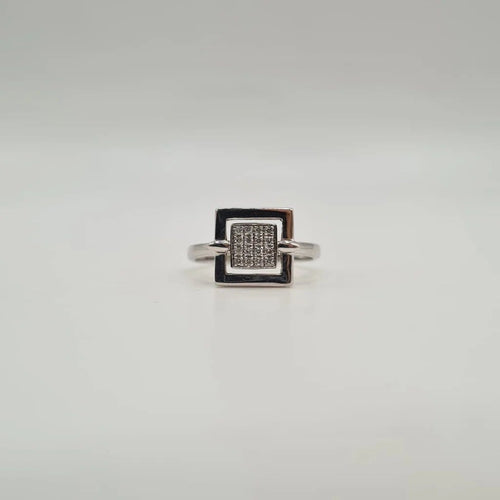Bague 54 Bague carrée en or blanc 18 carats et diamants 58 Facettes