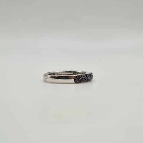 Bague 54 Bague en or blanc et diamants blancs et noirs 58 Facettes