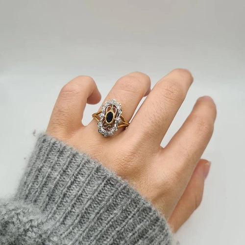 Bague 56 Bague Art déco en or jaune 18 carats, saphir et diamants 58 Facettes