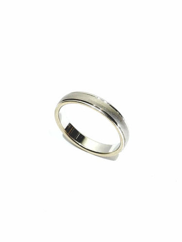Bague 58 Alliance homme en or blanc 18 carats 58 Facettes